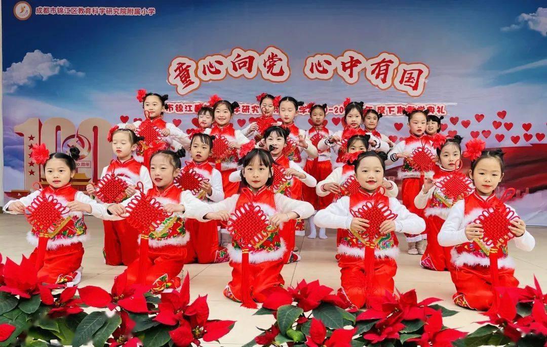 强大的狮子拼图